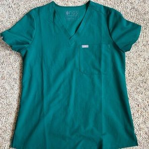 Figs, hunter green, basic one pocket scrub top, size small